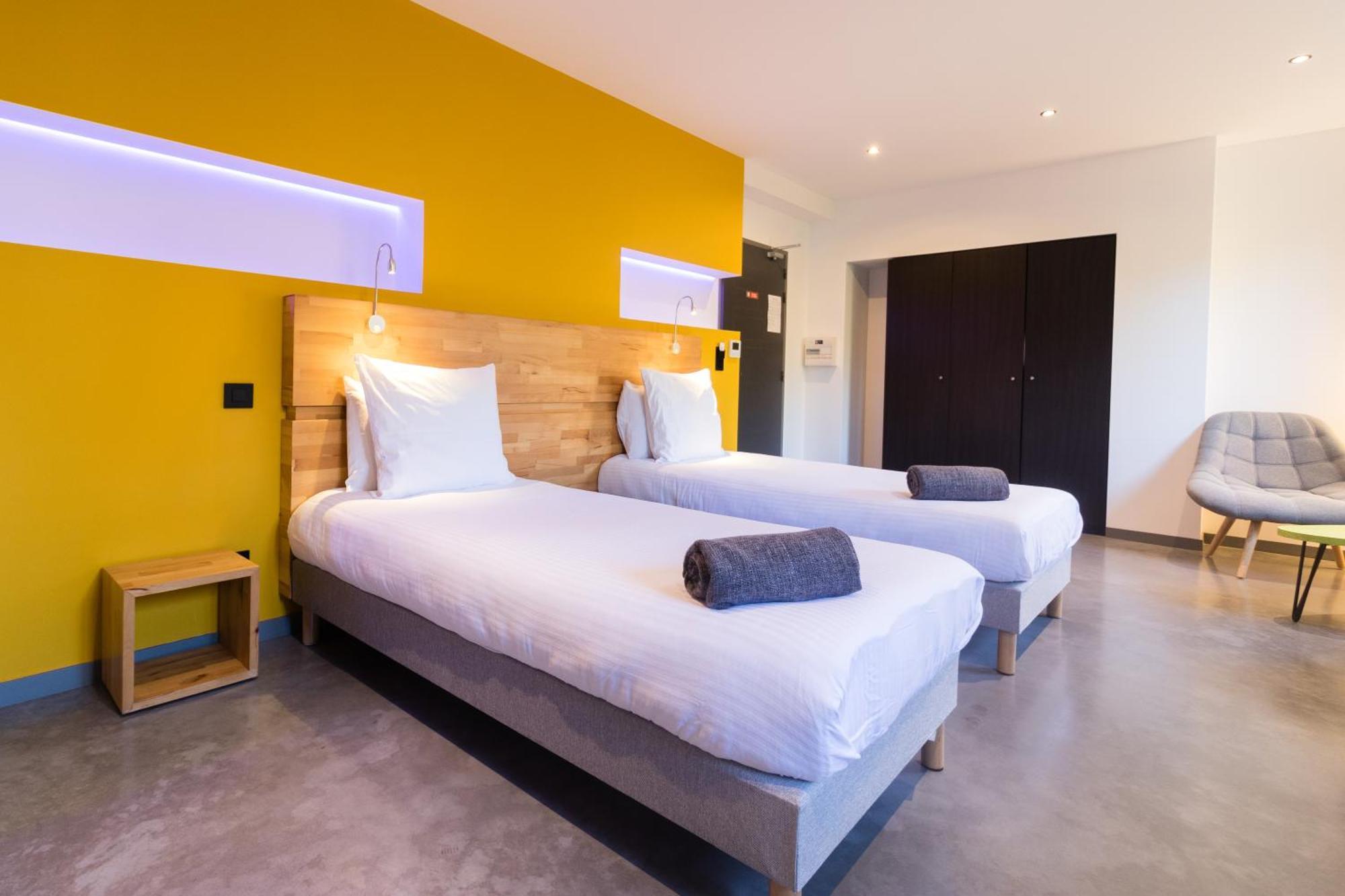 Hotel H85 Chatte Exteriér fotografie